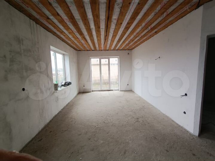 Дом 170 м² на участке 5,8 сот.