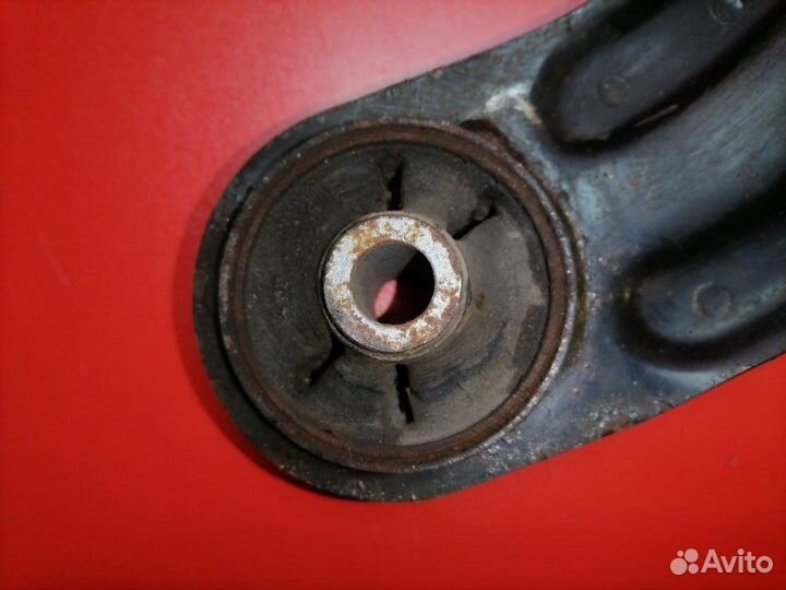 Рычаг подвески передний левый Hyundai Getz TB G4EA