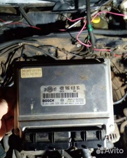 Эбу блок управления двигателем Volkswagen Passat