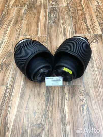 Пневмоподушка Land Cruiser 150 48090-60010