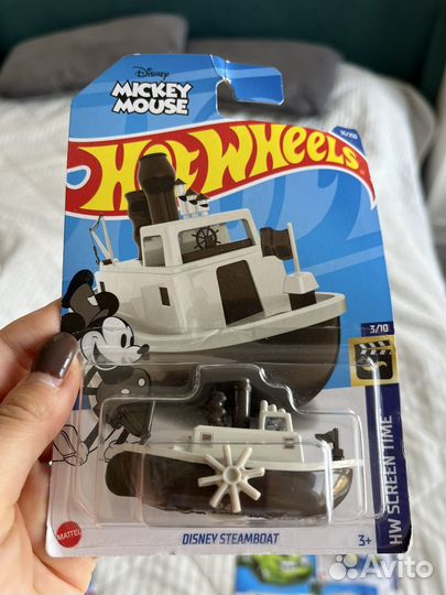 Машинки hot wheels