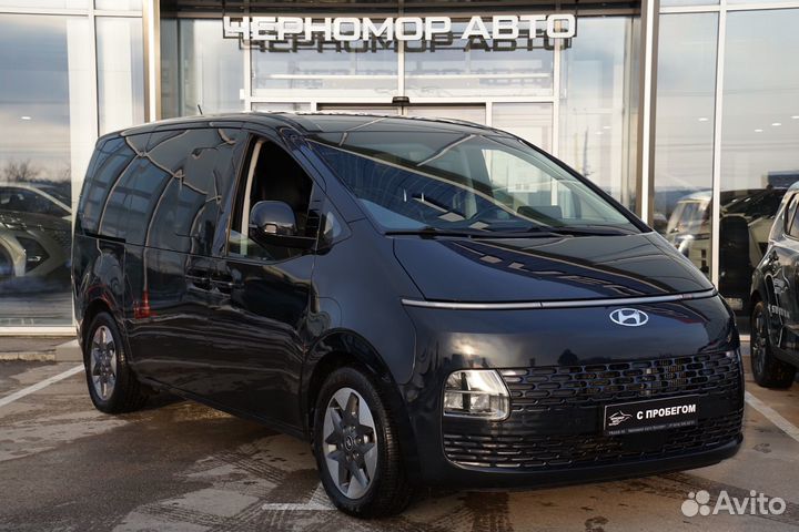 Hyundai Staria 2.2 AT, 2022, 107 240 км