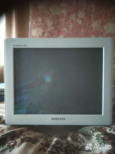 Монитор Самсунг