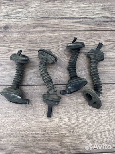 Пыльник проводки двери Nissan Primera 1.8