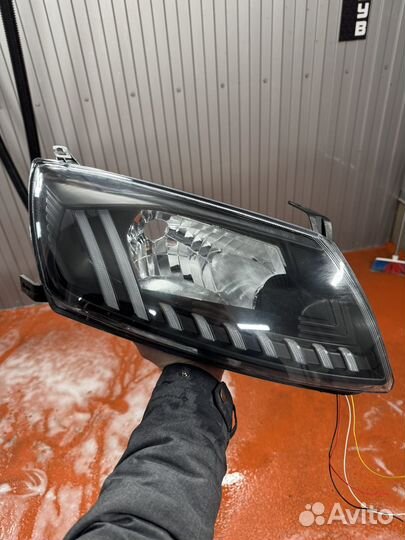 Пепедние фары granta sport гранта