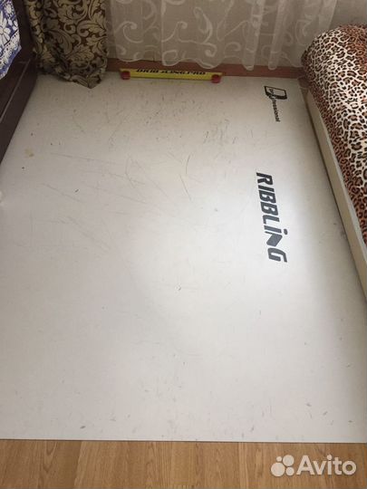 Синтетический лёд