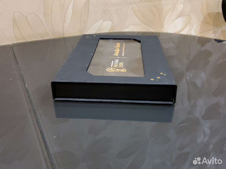 Коробка подарочная с окошком