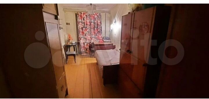 2-к. квартира, 43 м², 3/3 эт.