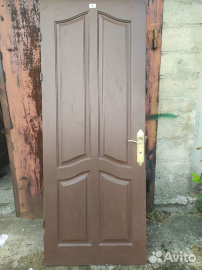 Двери деревянные