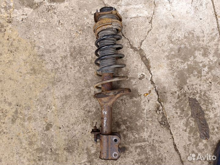 Амортизатор передний/задний Kia Spectra/Shuma 2