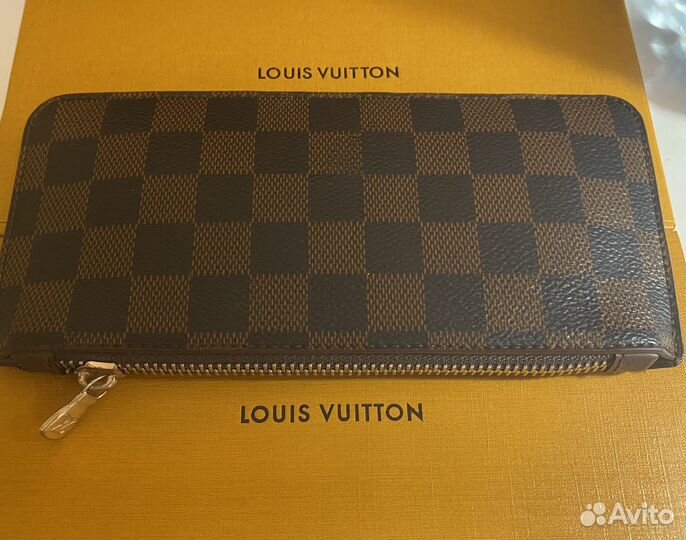 Кошелек Louis Vuitton (клатч)