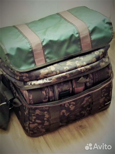 Сумка Shimano Tribal Trench Compact Carryall