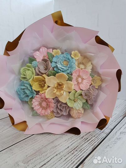 Букеты из шоколадных цветов