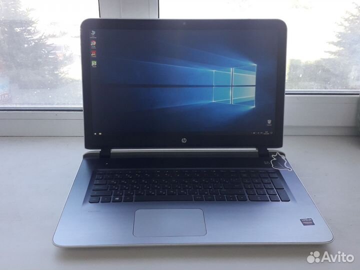 Ноутбук HP 17-g/amd a10/ati r7 m360/ssd+hdd