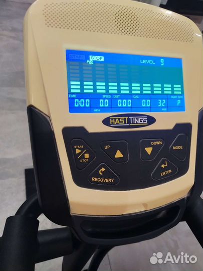 Эллиптический тренажер Hasttings FS4.0