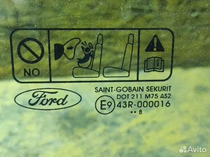 Стекло переднее левое Ford Focus 2 CB4 1.6 shda