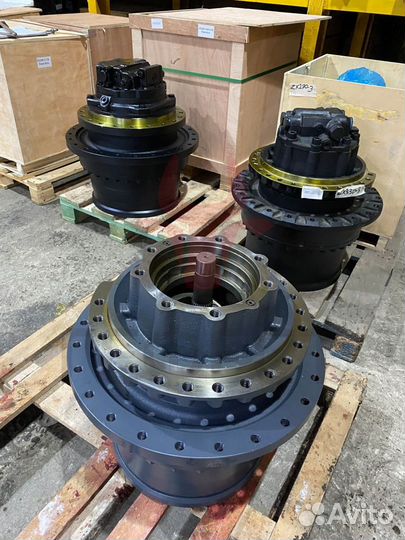 Редуктор хода Doosan S255LC-5 170402-00039