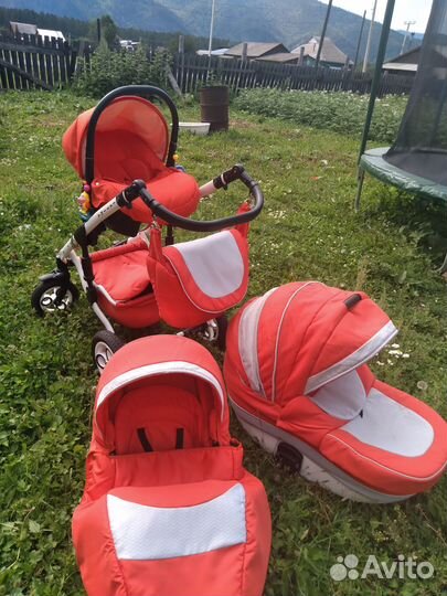 Детская коляска 3в 1