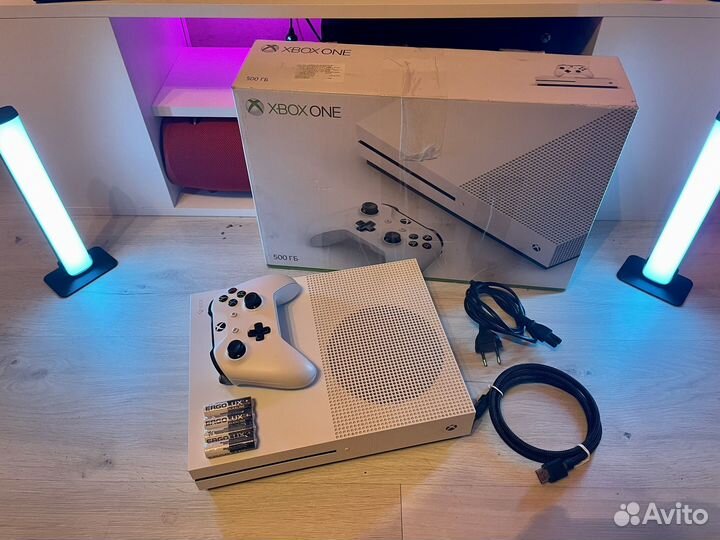 Xbox one s + game pass