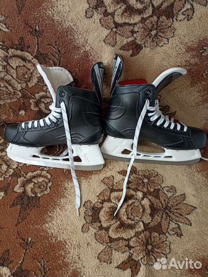 Хоккейные коньки bauer vapor X400