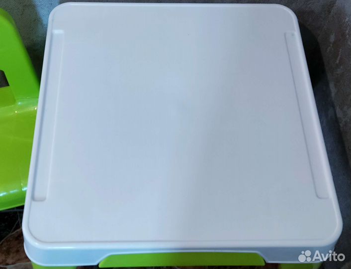 Детская мебель.Комплект. Стол и стул