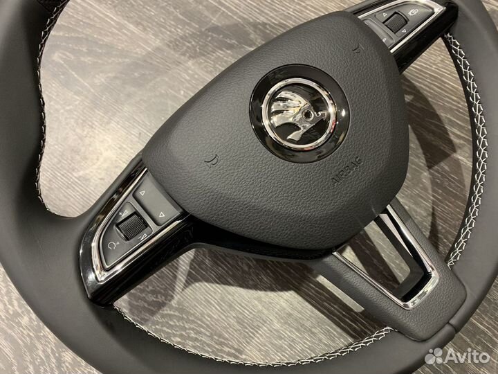 Руль с подогревом skoda MQB