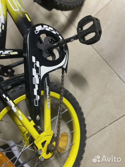 Детский велосипед 16