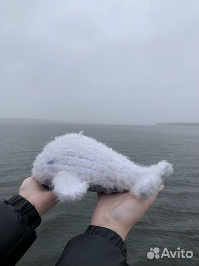 Вязаный кит ручной работы