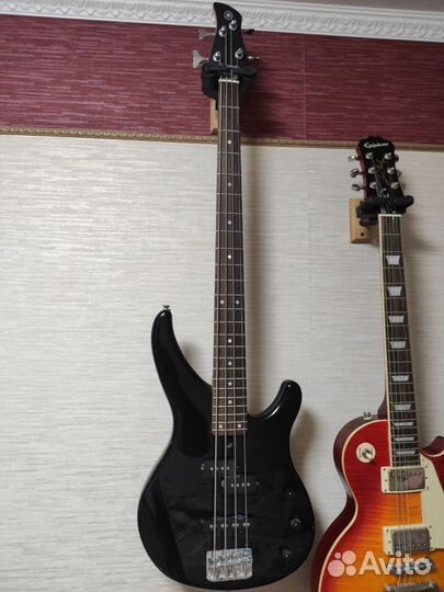 Басс гитара Yamaha trbx174