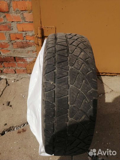 Michelin Latitude Cross 255/70 R16