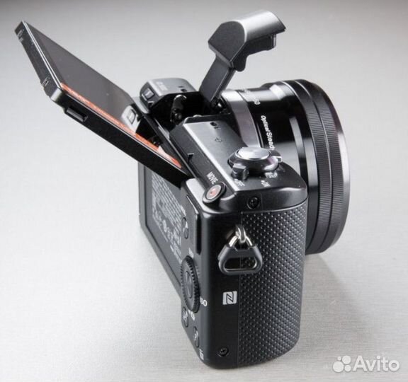 Sony alpha a5000