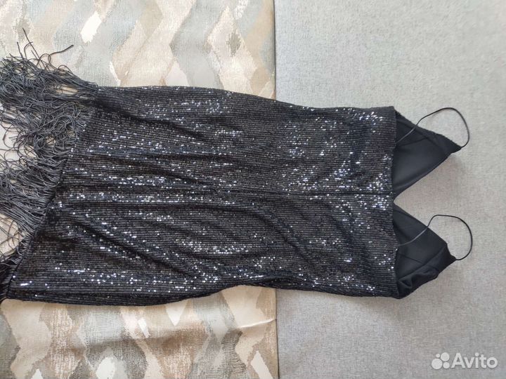 Платье вечернее