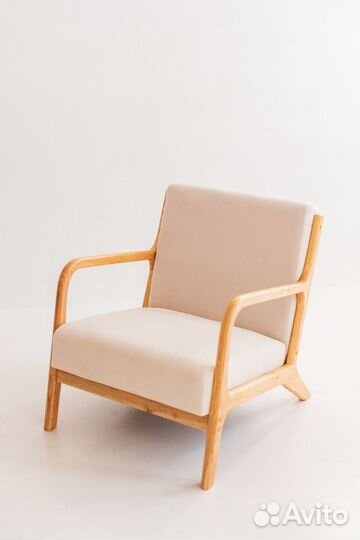 Кресло для гостиной