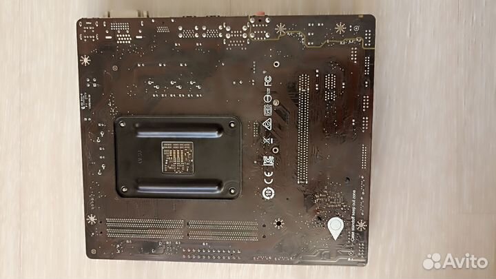 Материнская плата am4 b450