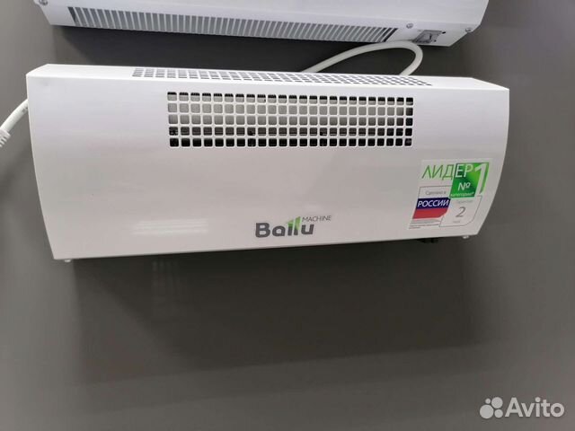 Завеса тепловая Ballu BHC-CE-3L (2,5 квт)