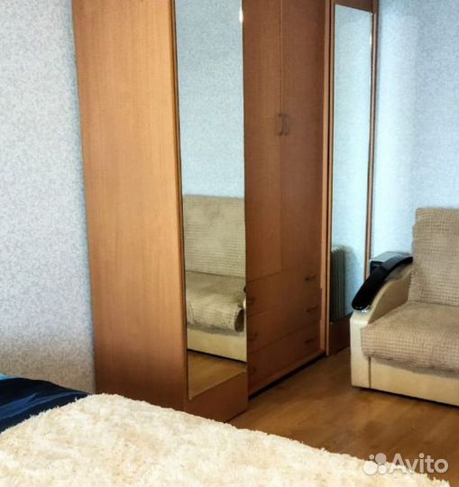 Шкаф для одежды бу