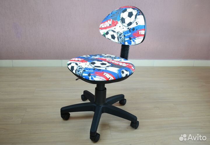 Компьютерное кресло детское Логика с доставкой