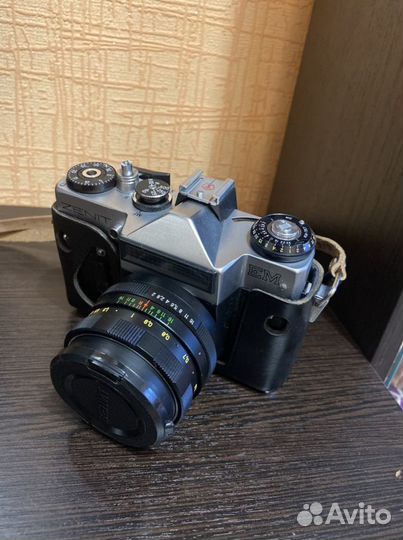 Пленочный фотоаппарат зенит ем