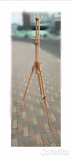 Мольберт тренога деревянная