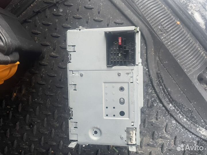 Магнитола bolero skoda yeti 2011