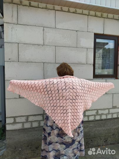 Шаль ручной работы