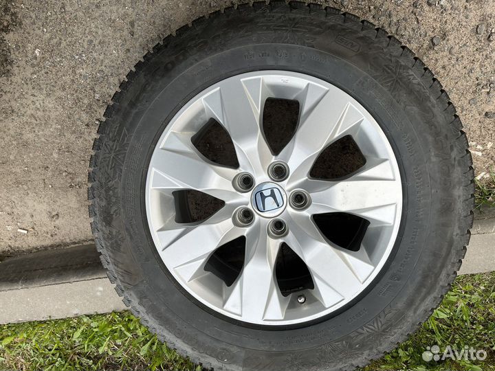 Комплект зимних шин (4 шт) на литых дисках 17’