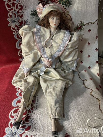 Кукла фарфоровая италия