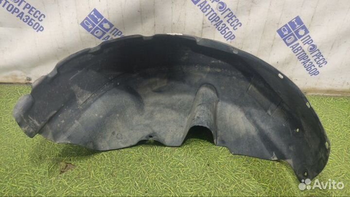 Подкрылок задний левый Renault Logan седан 1.4