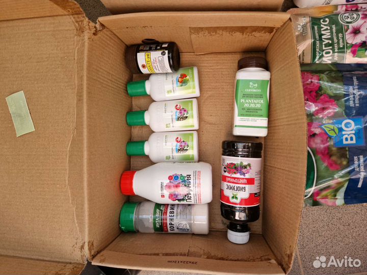 Удобрения и подкормки для цветов, от вредителей