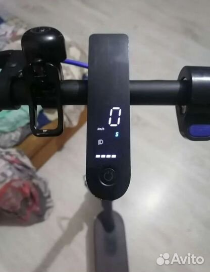Электросамокат Xiaomi Mi Electric Scooter 3
