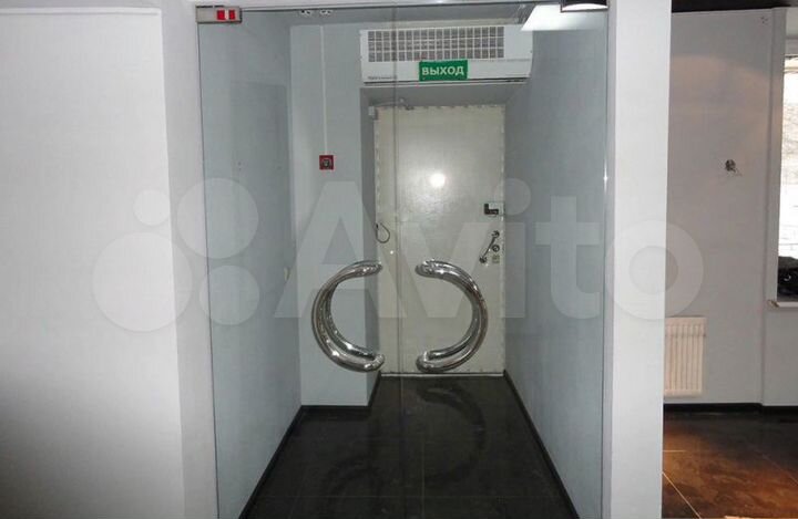 Продам помещение свободного назначения, 284 м²