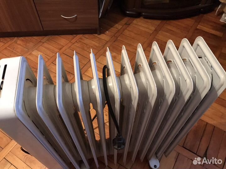 Масляный обогреватель delonghi