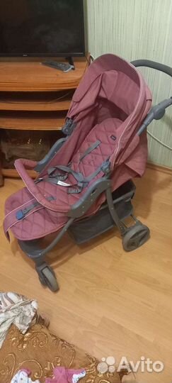 Прогулочная коляска