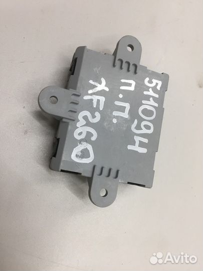 Электронный блок управления двери передний правый